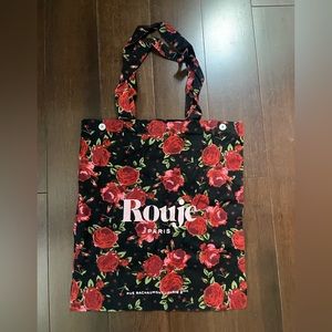 New Rouje tote bag in red rose on black print